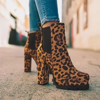 2021 Женски Леопардовые обувки 