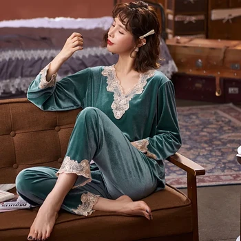 6911-13 Пижама в корейски стил жените с дълги ръкави от трехсезонного златно кадифе може да се носи на улицата плюс размера на домашно обслужване